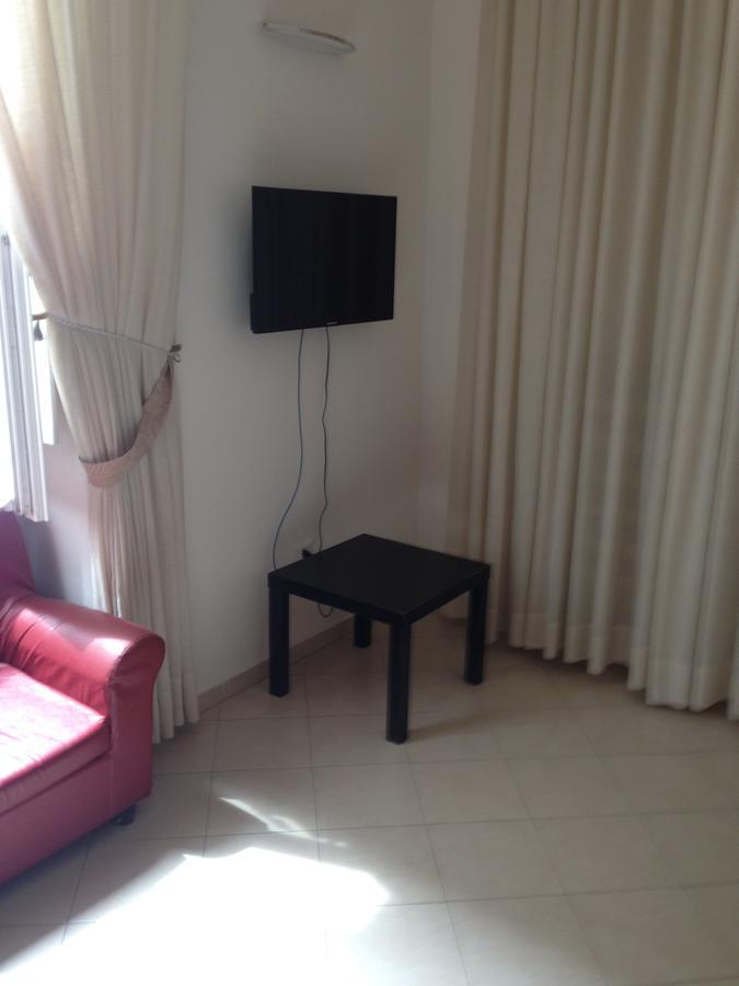 B&B La Conigliera Napoli Bagian luar foto